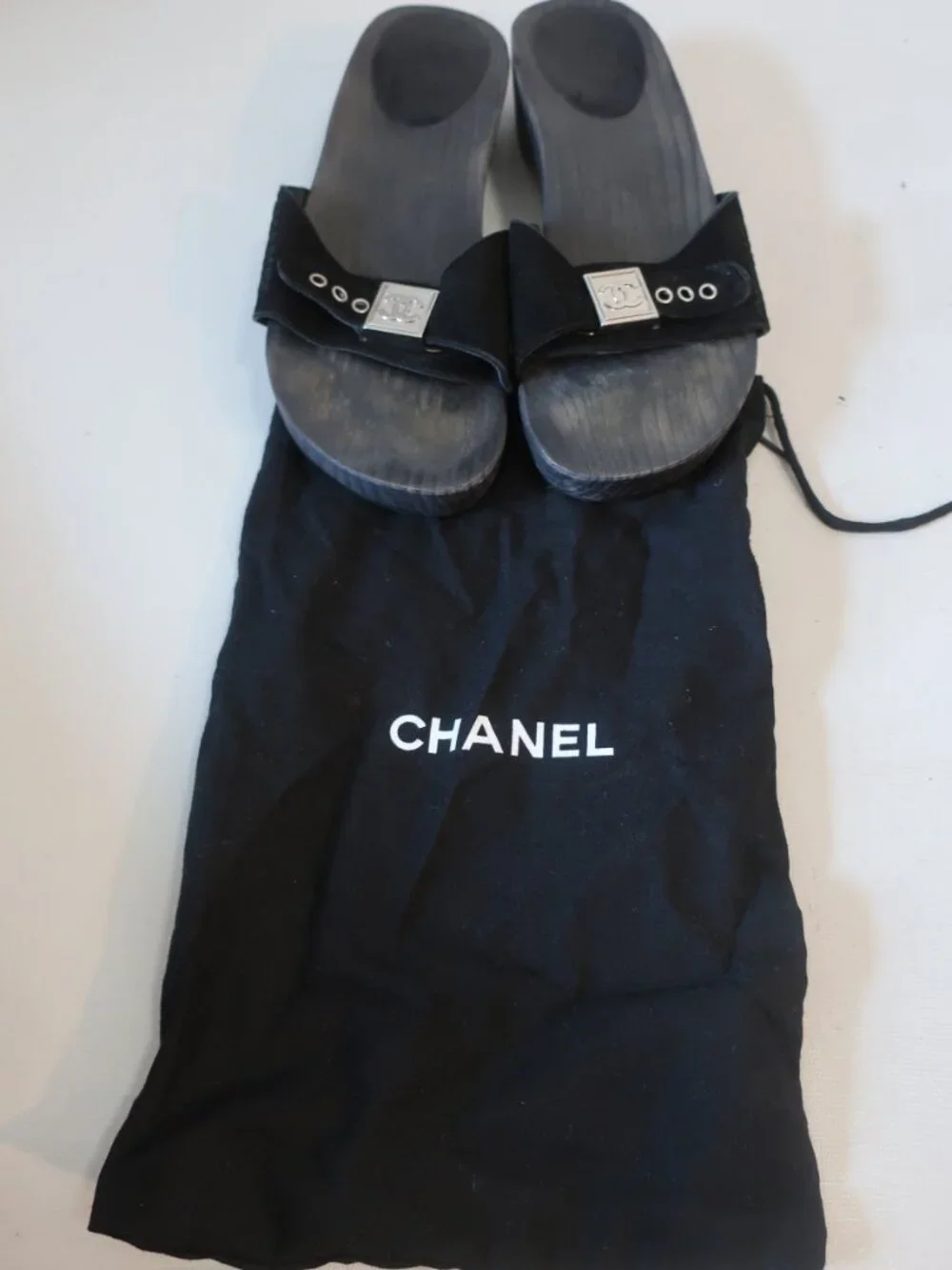 Authentic Women Chanel Black Suede Interlocked CC Wood Clog Mule Sandals 38 US/8